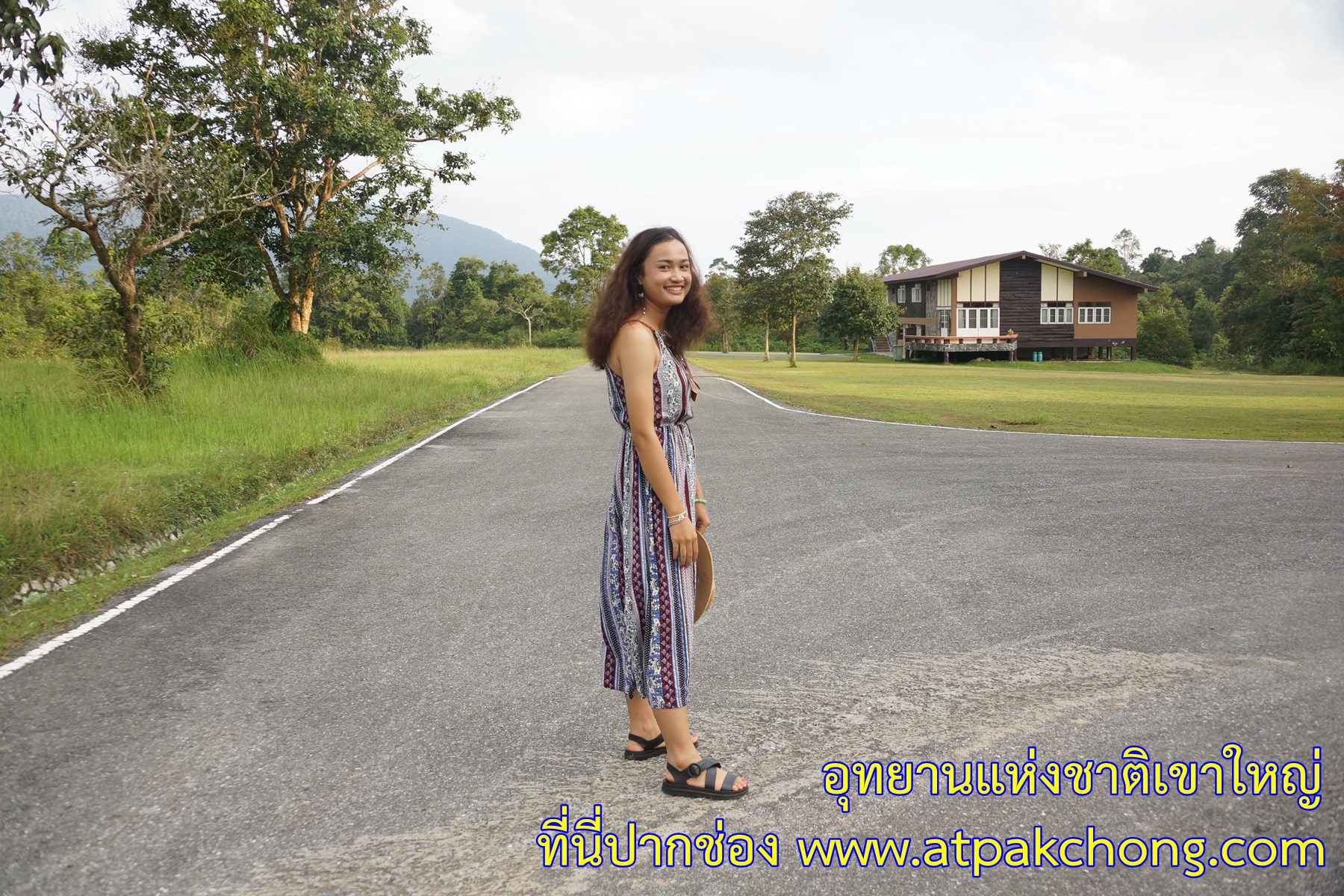 บรรยากาศ บ้านพักโซนธนรัซต์ อุทยานแห่งชาติเขาใหญ่